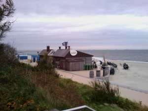 Das 'Schapers'. Eine sehr beliebte Strandbar...